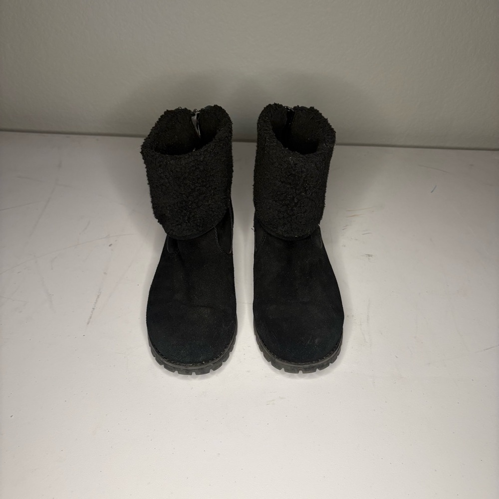 Bjorndal Black Ankle Boots with Fold-Over Cuff - Picture 2 of 7